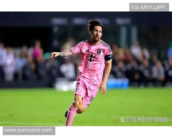 以朴实足球球星为核心展现拼搏精神和团队力量的感人故事 以朴实足球球星为核心展现拼搏精神和团队力量的感人故事